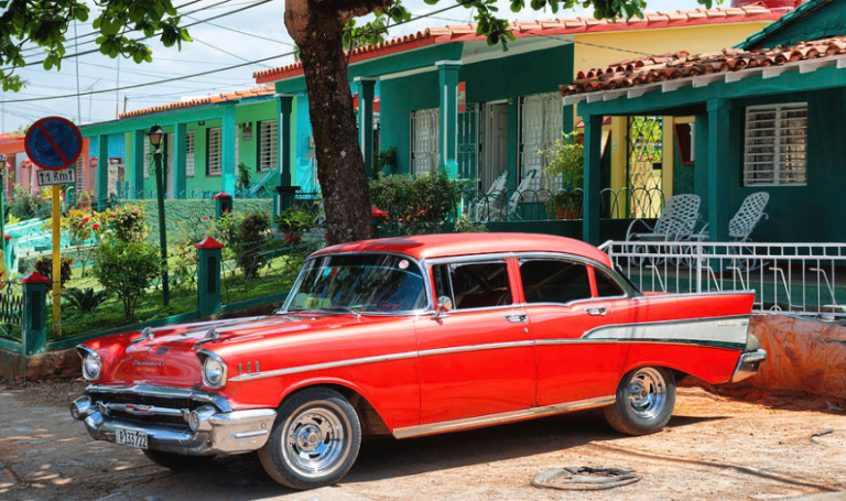 Cuba – Car